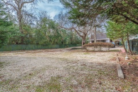 Tiny photo for 438 Laurens Street St NW, Aiken, SC 29801 (MLS # 215920)