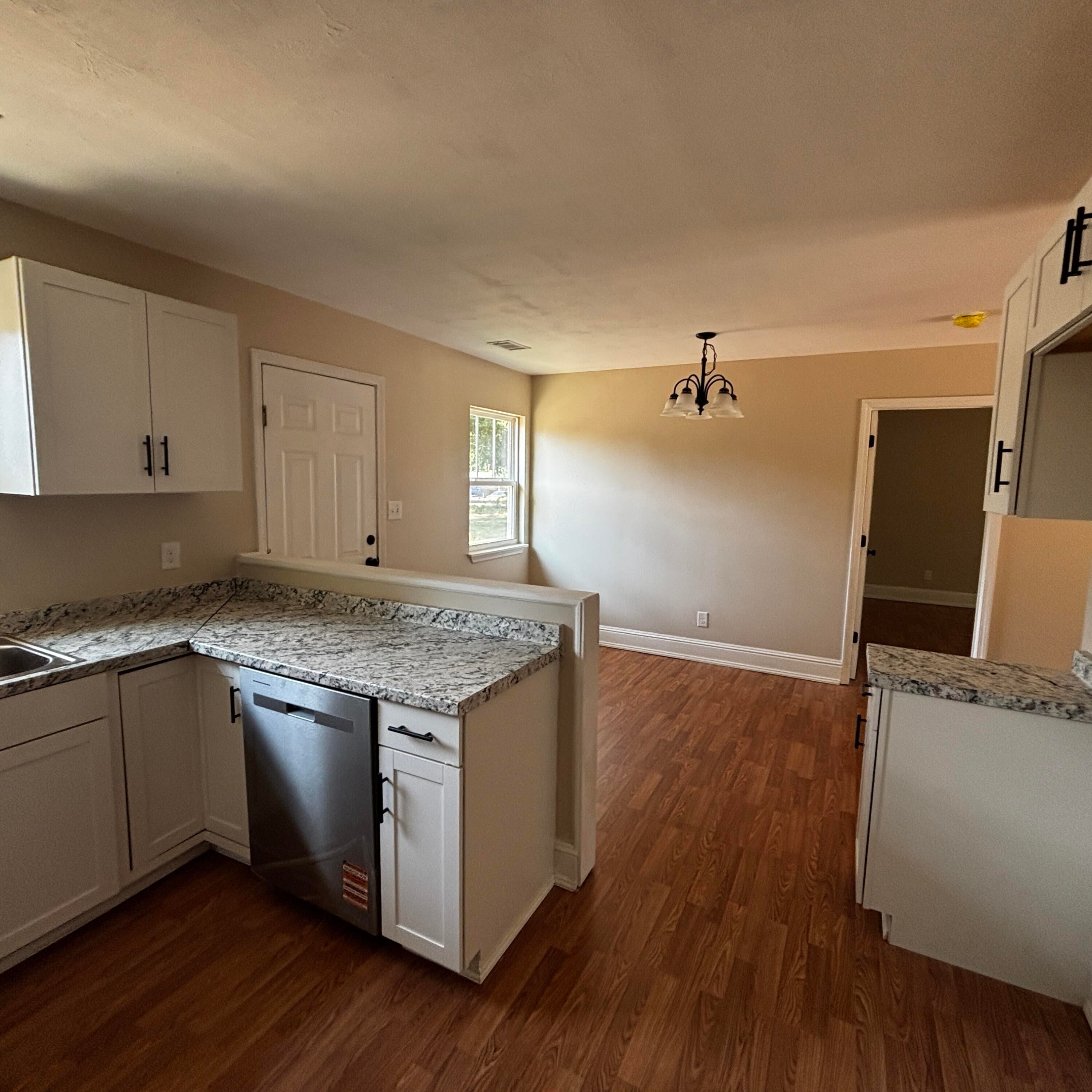 105 Zenith Drive