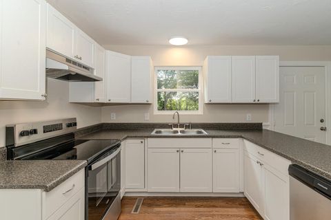 Tiny photo for 160 Old Dibble Road, Aiken, SC 29803 (MLS # 217818)