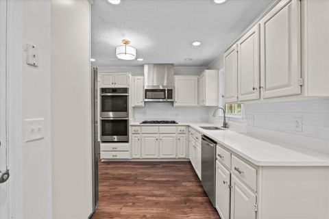 Tiny photo for 614 Lakeside Dr W, Aiken, SC 29803 (MLS # 218262)