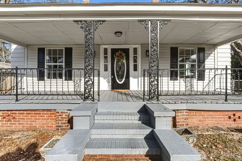 Photo of 920 Augusta Road, Warrenville, SC 29851 (MLS # 221493)