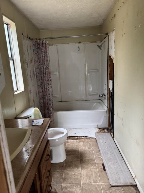 Tiny photo for 120 Country Way, Trenton, SC 29847 (MLS # 220088)