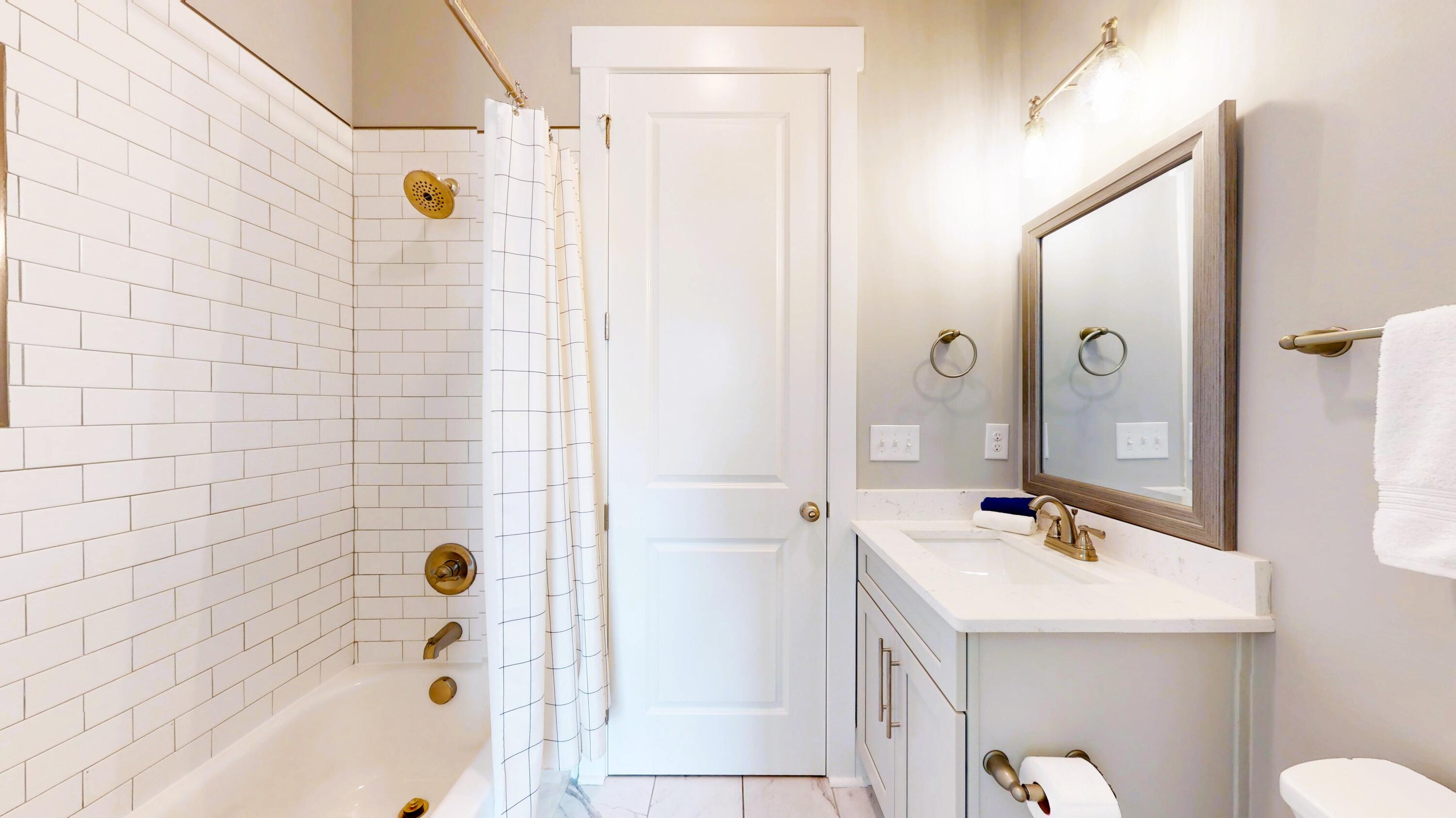 Aiken, South Carolina 29803, United States, 4 Bedrooms Bedrooms, ,4 BathroomsBathrooms,Residential,Active,130111