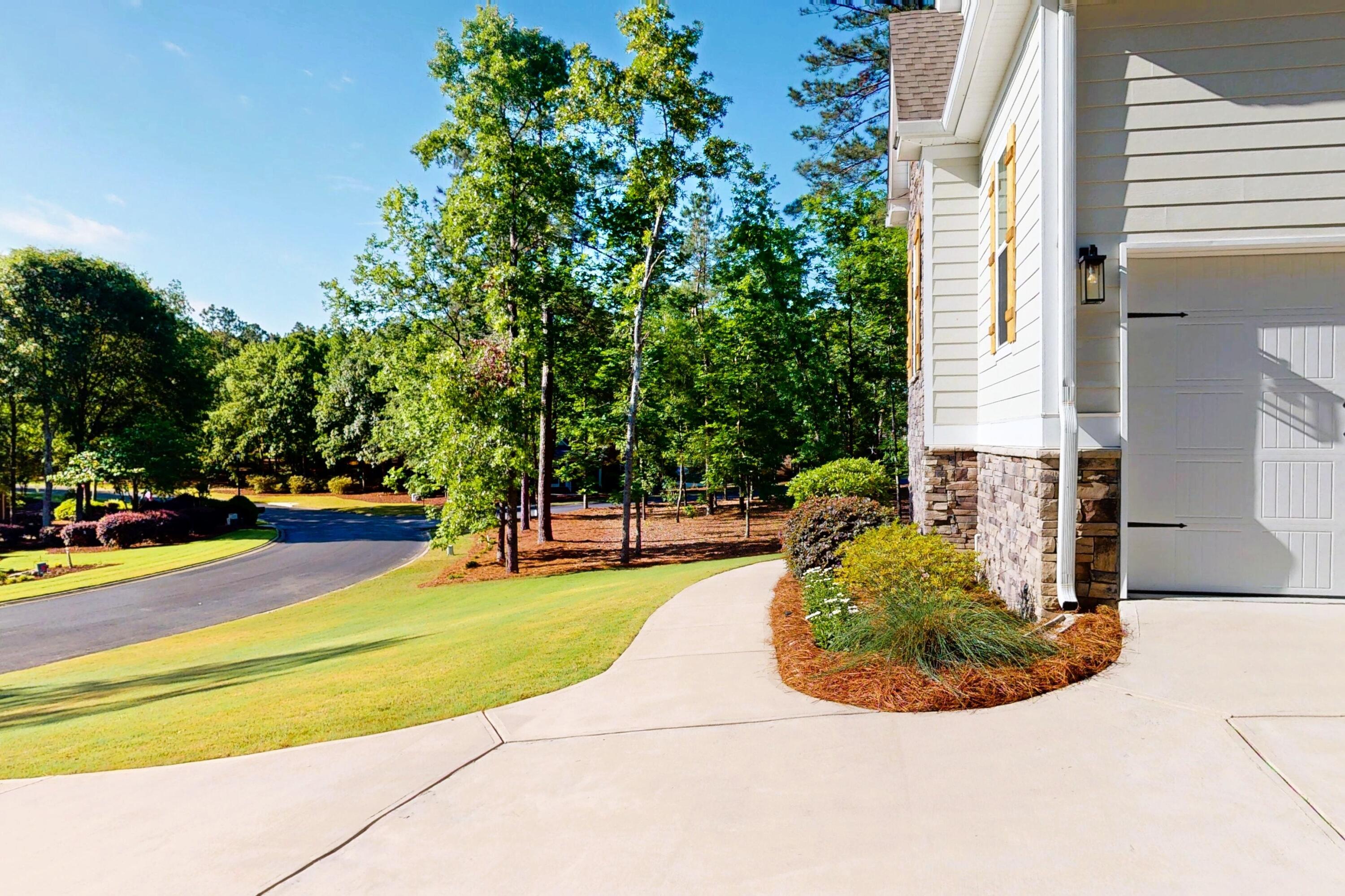 Aiken, South Carolina 29803, United States, 4 Bedrooms Bedrooms, ,4 BathroomsBathrooms,Residential,Active,130111