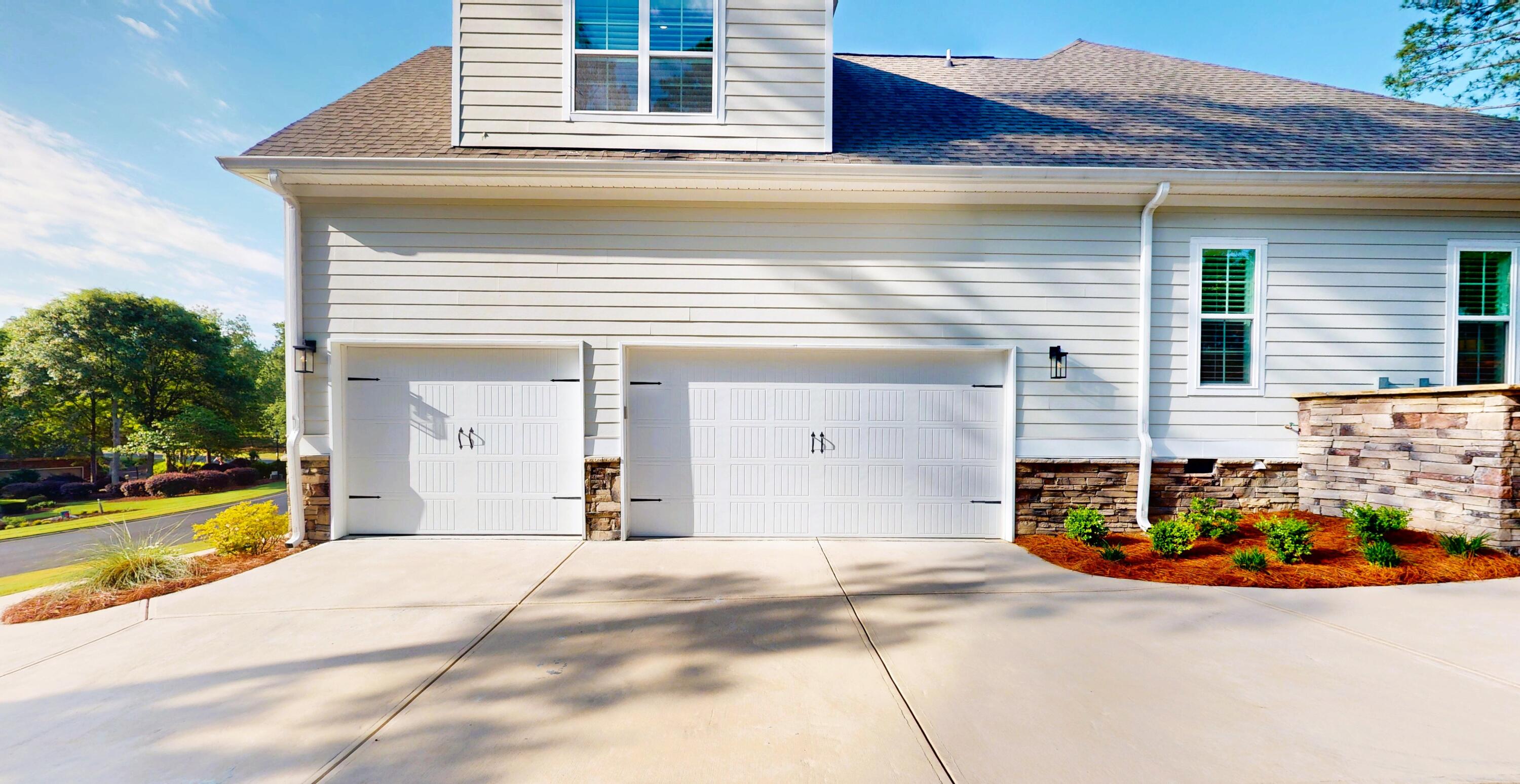 Aiken, South Carolina 29803, United States, 4 Bedrooms Bedrooms, ,4 BathroomsBathrooms,Residential,Active,130111