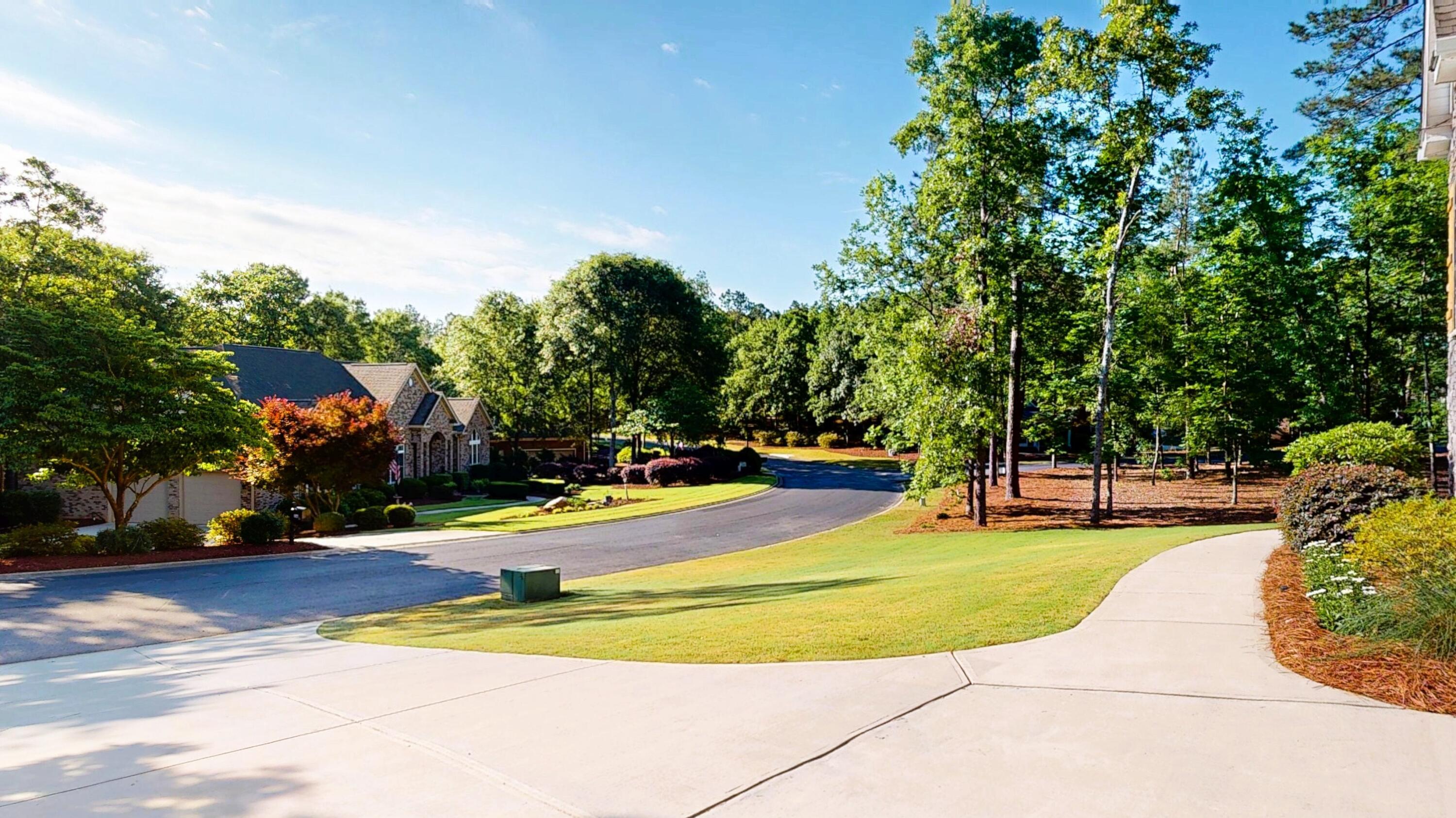 Aiken, South Carolina 29803, United States, 4 Bedrooms Bedrooms, ,4 BathroomsBathrooms,Residential,Active,130111