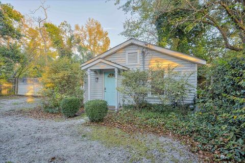 Tiny photo for 240 Chesterfield Street N, Aiken, SC 29801 (MLS # 221325)