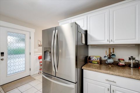 Tiny photo for 240 Chesterfield Street N, Aiken, SC 29801 (MLS # 221325)