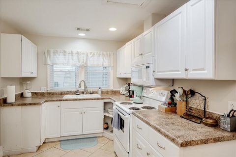 Tiny photo for 240 Chesterfield Street N, Aiken, SC 29801 (MLS # 221325)