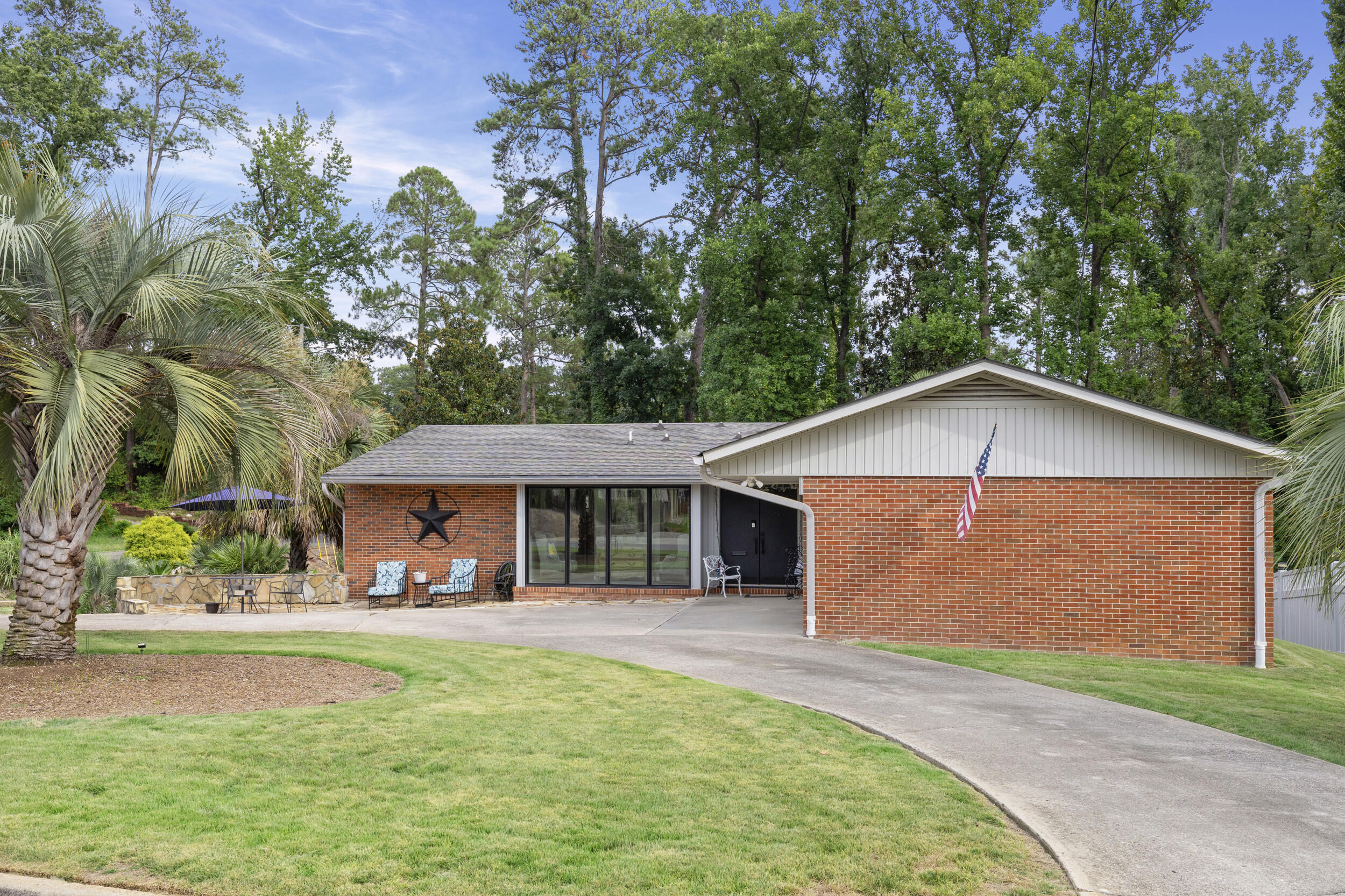 713 Brooks Drive