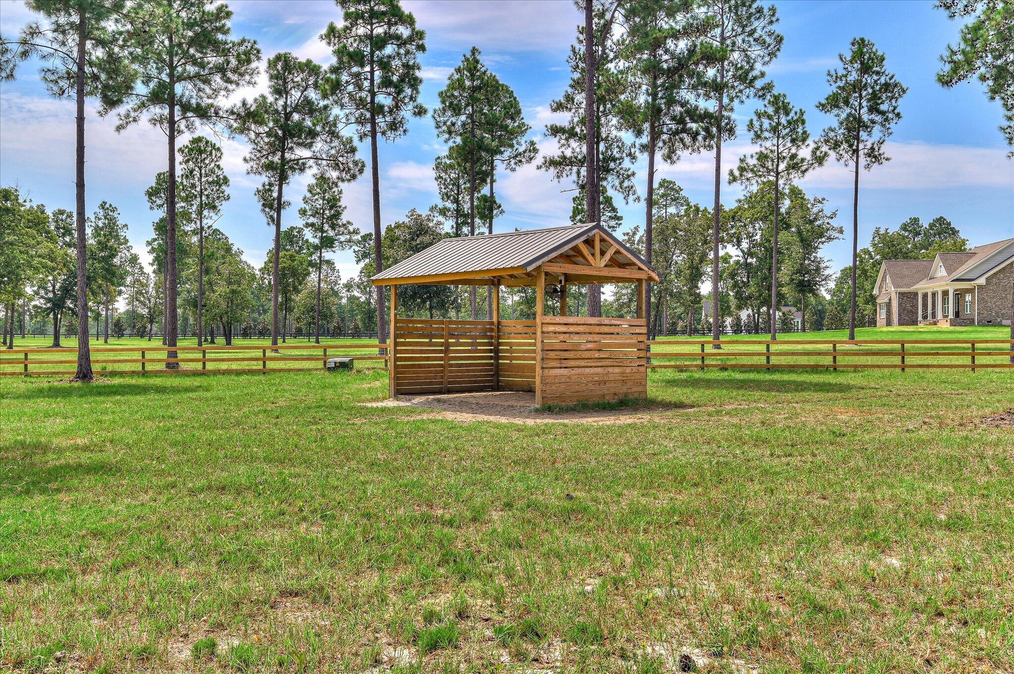 252 Paddock Clb Parkway