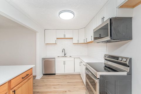 Tiny photo for 103 Clifton Street, Aiken, SC 29803 (MLS # 219675)