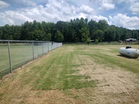 Tiny photo for 11 Summerfield Court, Trenton, SC 29847 (MLS # 217943)