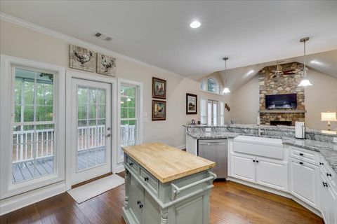 Tiny photo for 107 Stonebridge Loop, Mccormick, SC 29835 (MLS # 219215)