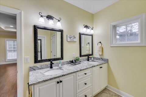 Tiny photo for 107 Stonebridge Loop, Mccormick, SC 29835 (MLS # 219215)
