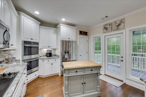 Tiny photo for 107 Stonebridge Loop, Mccormick, SC 29835 (MLS # 219215)