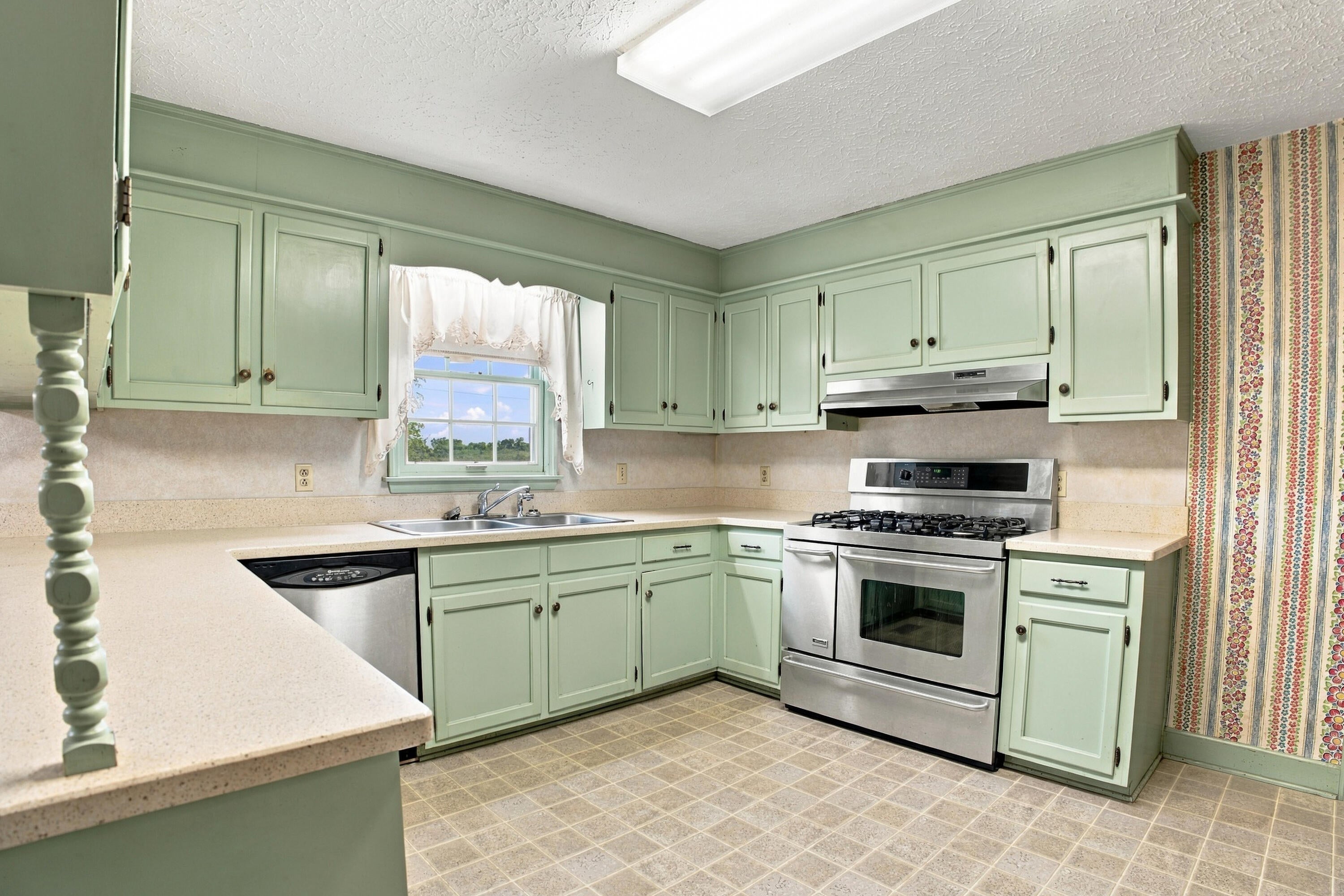 2394 Williston Road