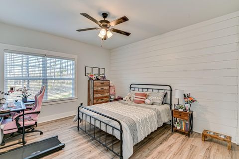 Tiny photo for 955 Colonel Shaw'S Way, North Augusta, SC 29860 (MLS # 221699)