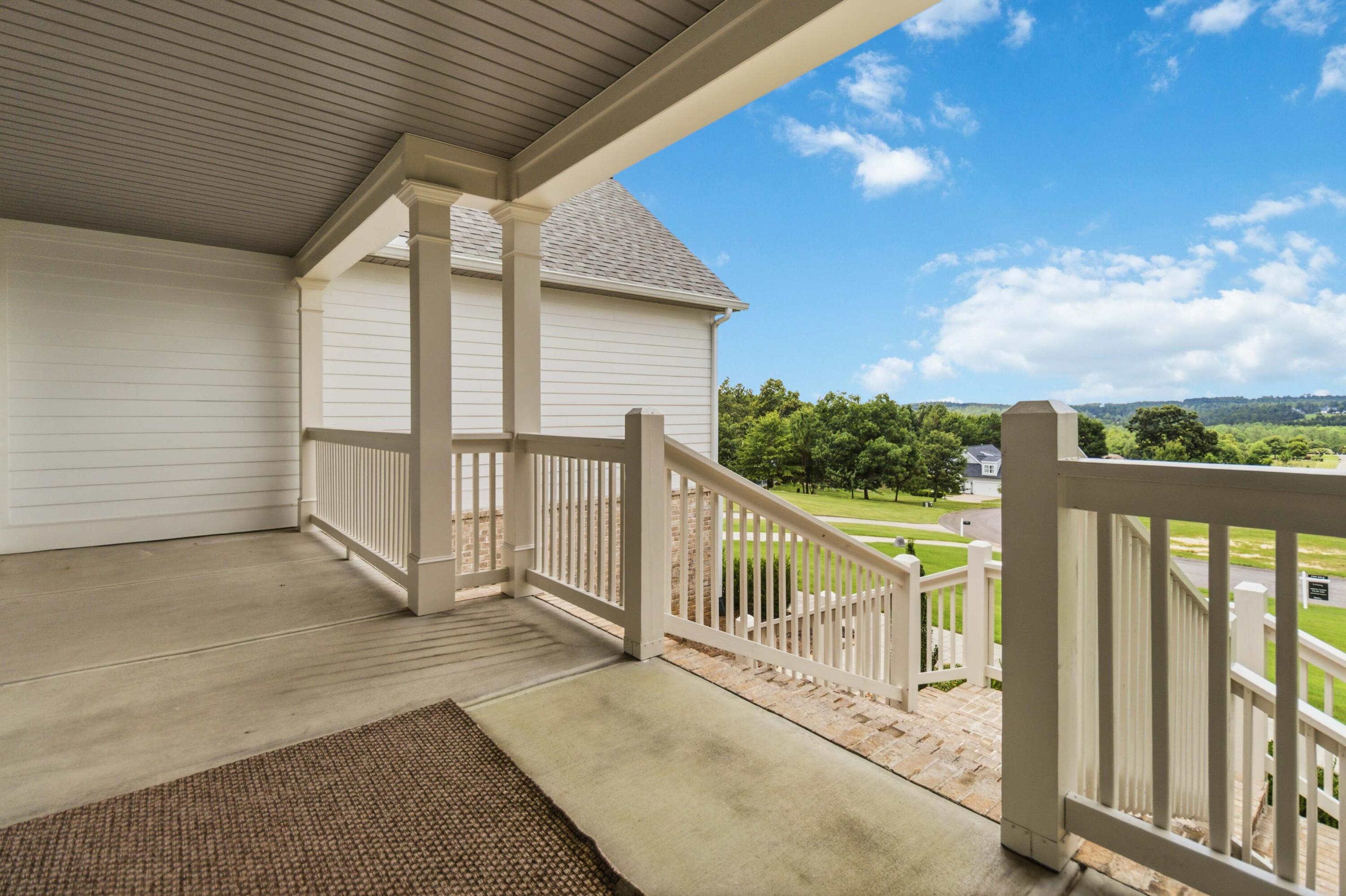 290 Jockey Trail