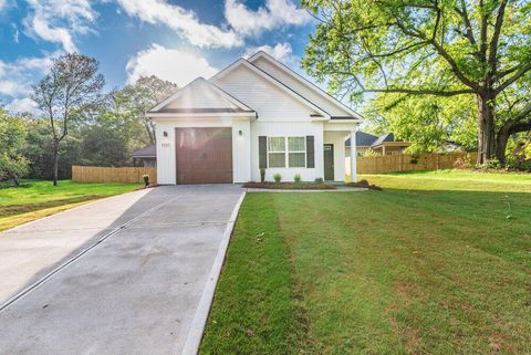 Photo of 1747 Plank Road, North Augusta, SC 29841 (MLS # 218302)