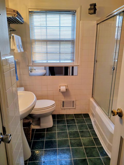 Tiny photo for 508 E Wise Street E, Trenton, SC 29847 (MLS # 221343)