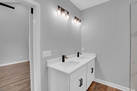 Tiny photo for 2109 Harlem Street, Columbia, SC 29209 (MLS # 220966)