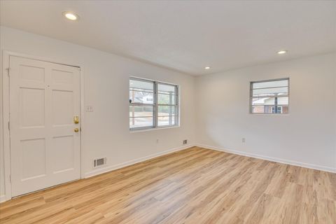 Tiny photo for 333 Indian Trail, Augusta, GA 30907 (MLS # 221113)