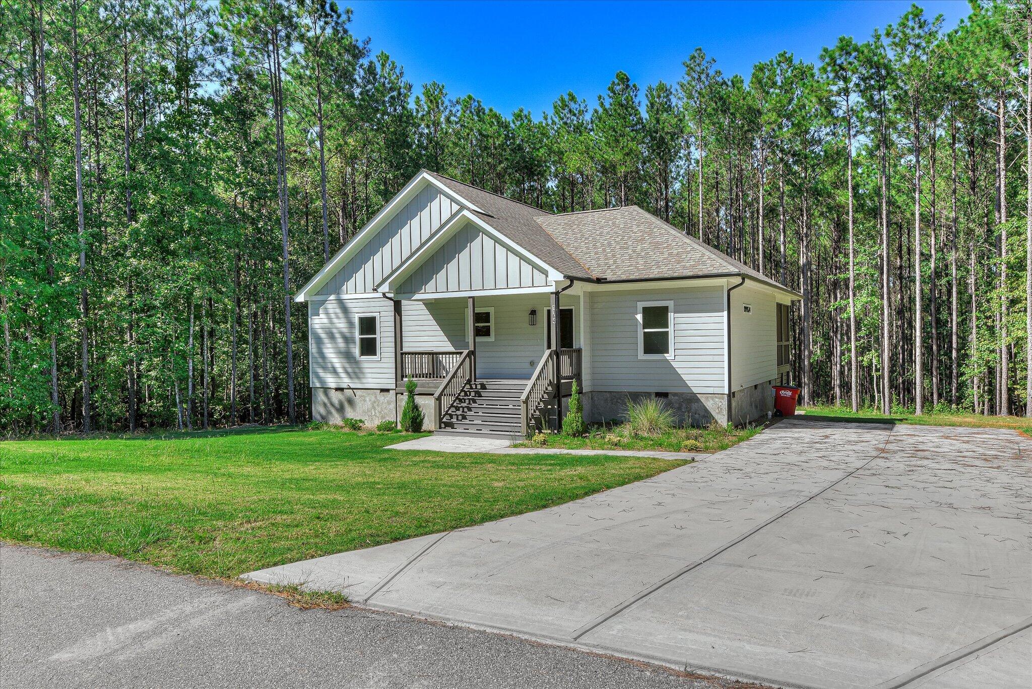 1165 Watersedge Cove