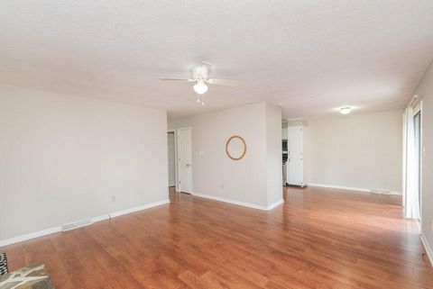 Tiny photo for 27 Bluff Pointe Way, Aiken, SC 29803 (MLS # 221886)