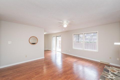 Tiny photo for 27 Bluff Pointe Way, Aiken, SC 29803 (MLS # 221886)