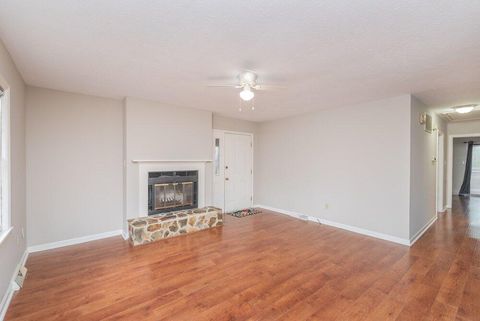 Tiny photo for 27 Bluff Pointe Way, Aiken, SC 29803 (MLS # 221886)