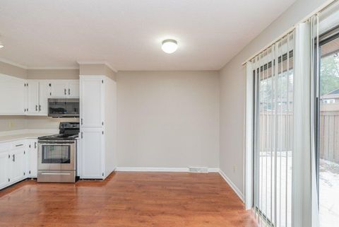 Tiny photo for 27 Bluff Pointe Way, Aiken, SC 29803 (MLS # 221886)