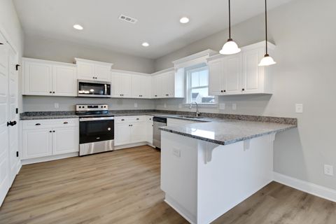 Tiny photo for 181 Traditions Drive, Trenton, SC 29847 (MLS # 218615)