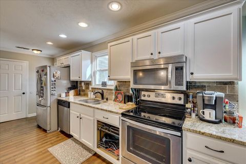 Tiny photo for 3038 Sterling Road, Augusta, GA 30907 (MLS # 215629)