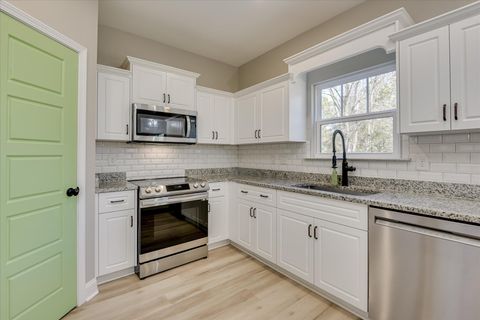 Tiny photo for 134 Copperfield Drive, Trenton, SC 29847 (MLS # 219704)