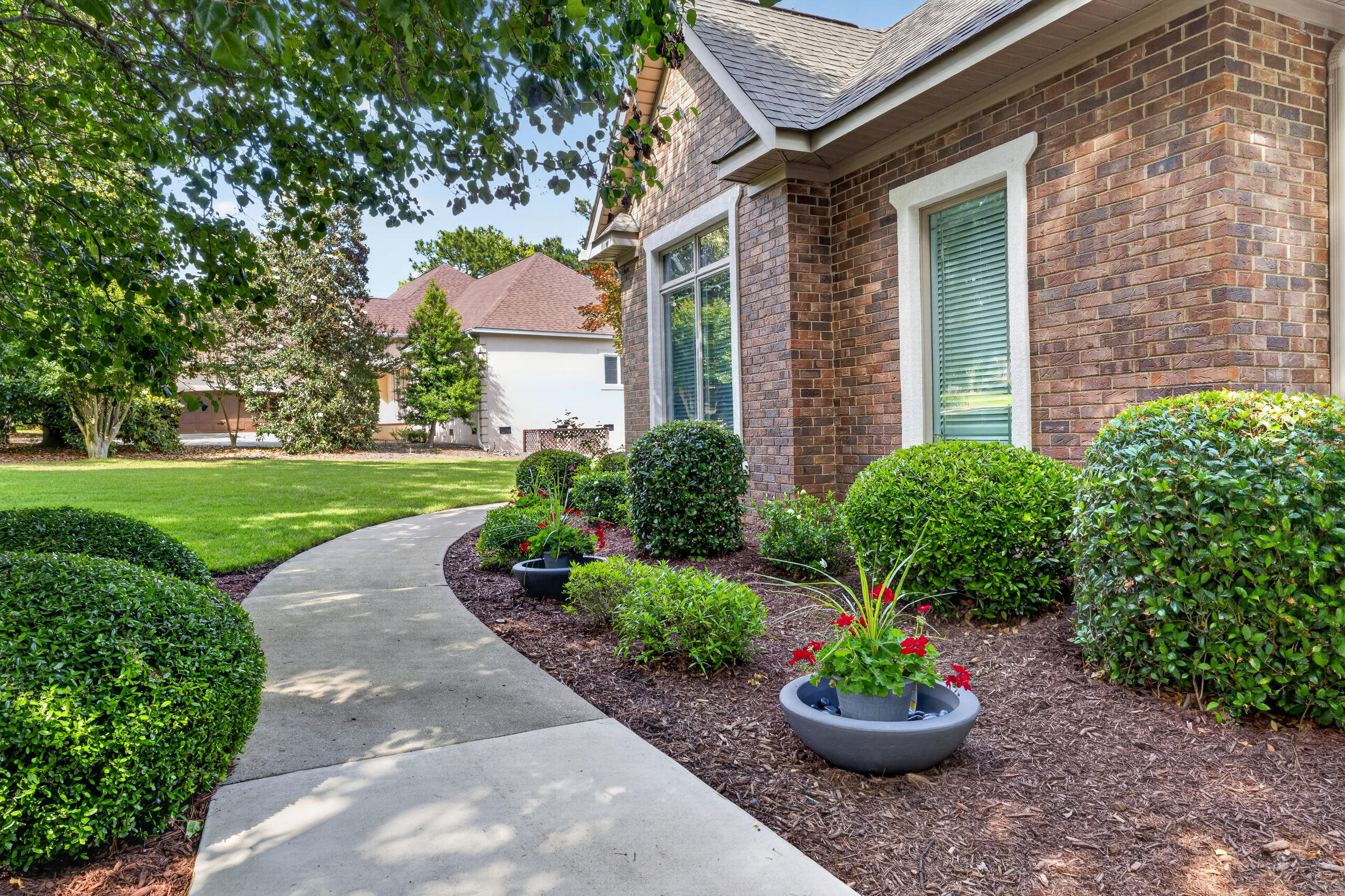 429 Spalding Lake Circle
