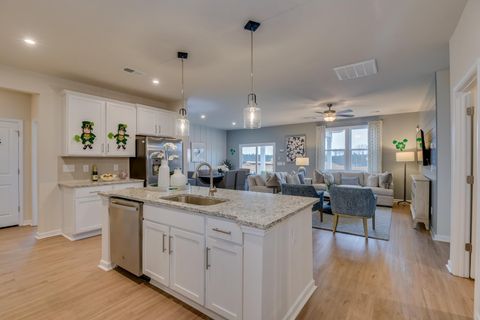 Tiny photo for 341 Tupelo Pass Pass, Harlem, GA 30814 (MLS # 218410)