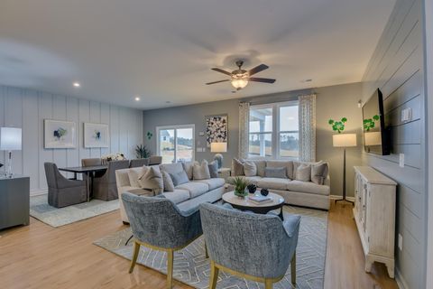 Tiny photo for 341 Tupelo Pass Pass, Harlem, GA 30814 (MLS # 218410)