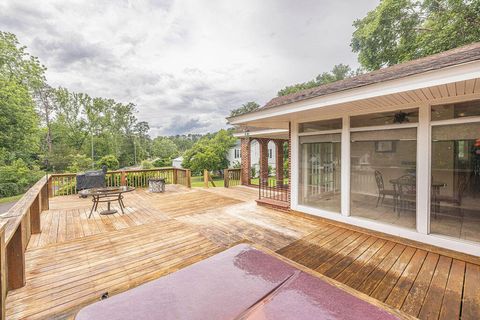 Tiny photo for 423 Columbia Road, Edgefield, SC 29824 (MLS # 217867)