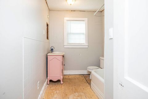 Tiny photo for 423 Columbia Road, Edgefield, SC 29824 (MLS # 217867)