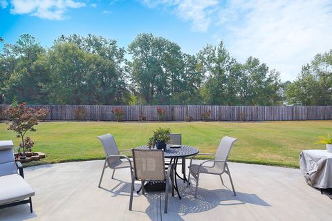 Tiny photo for 510 Annison Pointe Court Ct, North Augusta, SC 29860 (MLS # 220416)