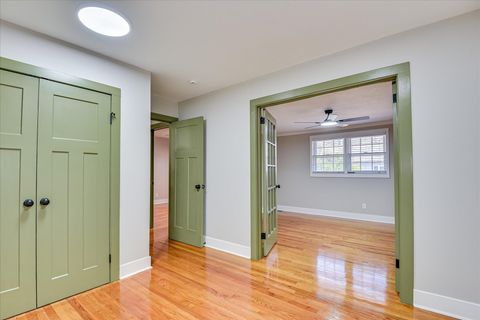 Tiny photo for 318 Main Street, Graniteville, SC 29829 (MLS # 221361)