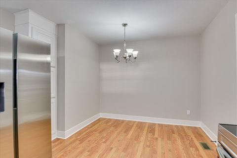 Tiny photo for 318 Main Street, Graniteville, SC 29829 (MLS # 221361)