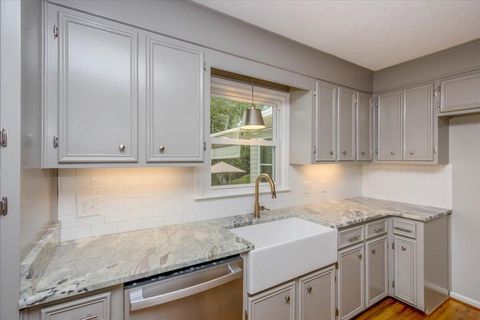 Tiny photo for 105 Interlachen Court SW, Aiken, SC 29803 (MLS # 219394)