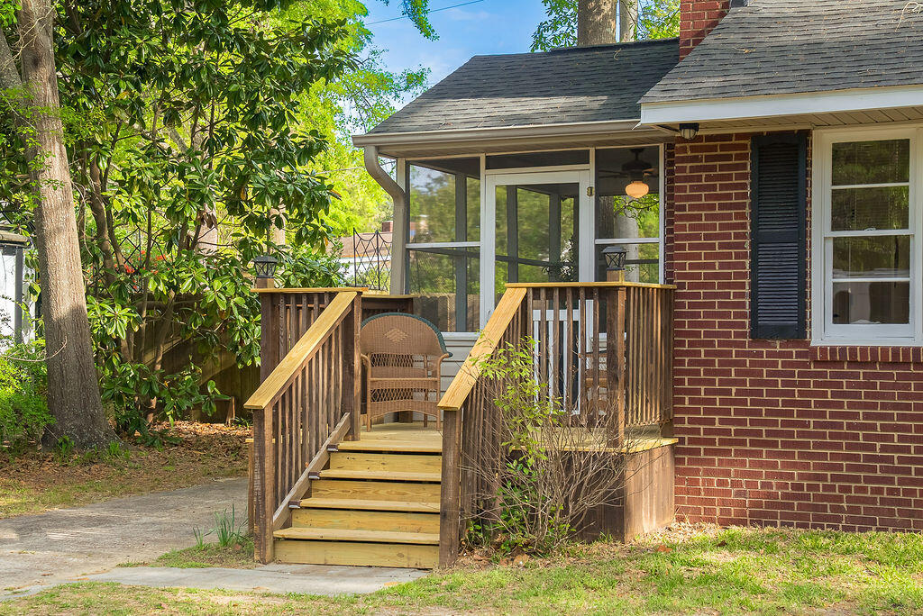 1010 Hitchcock Drive SW