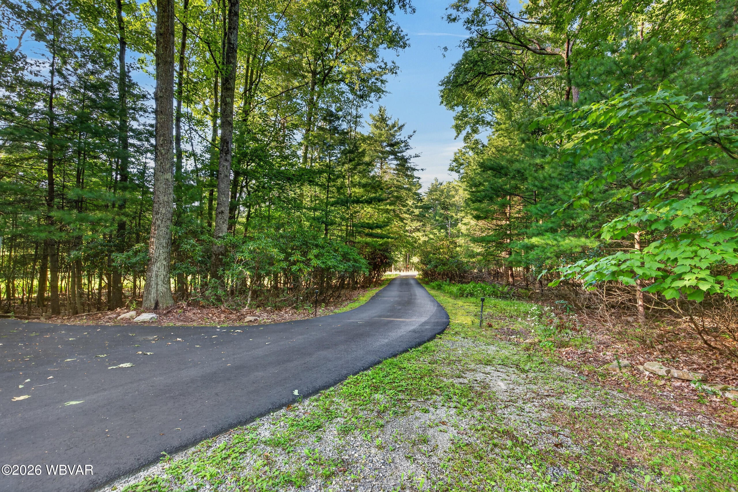 823 morgan valley road