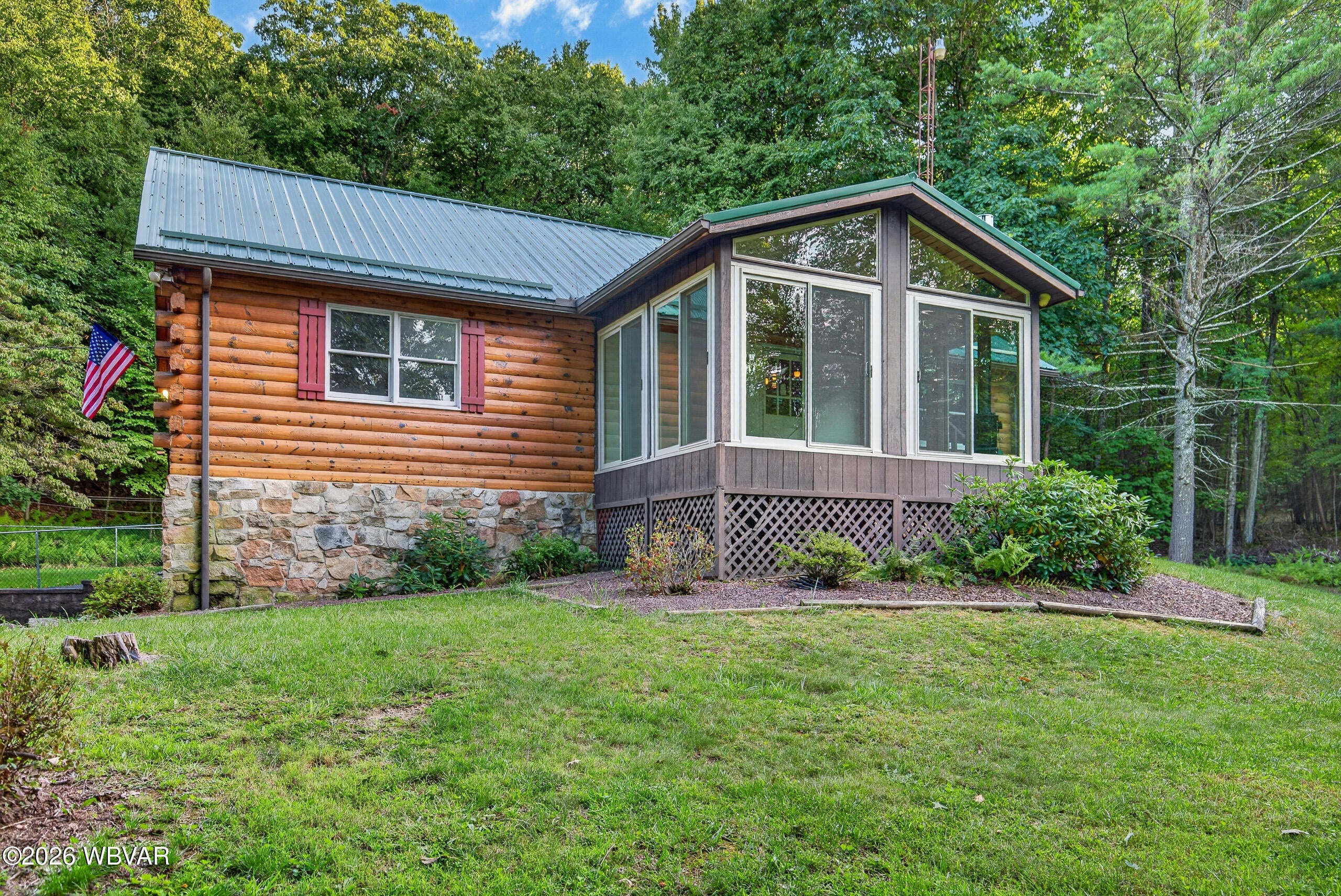 823 morgan valley road