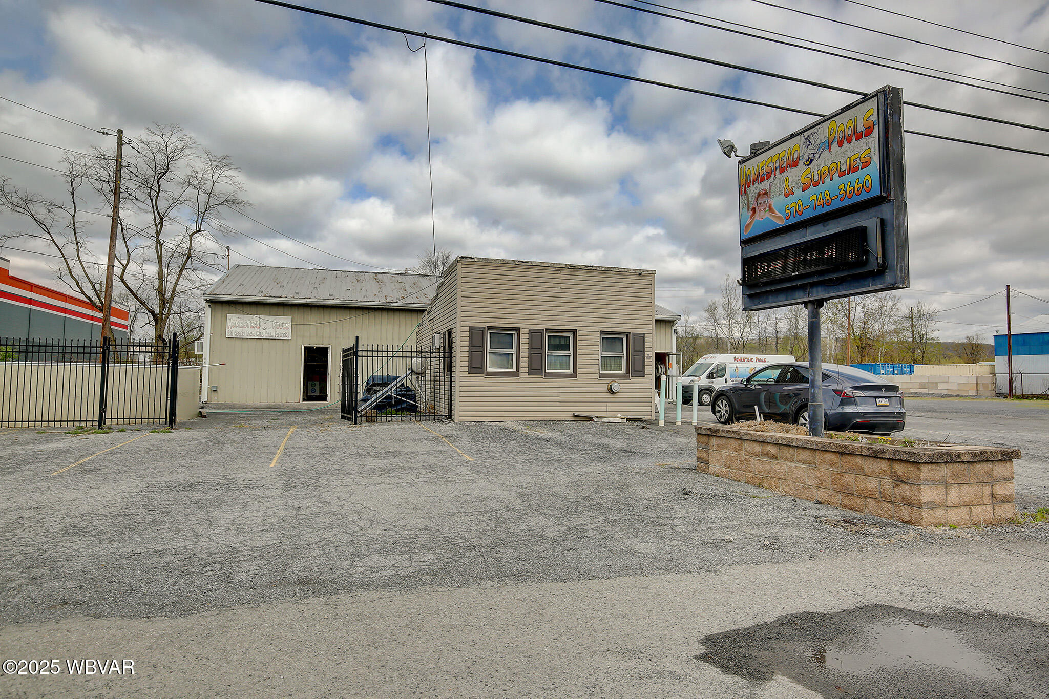 Mill Hall, Pennsylvania 17751, United States, ,2 BathroomsBathrooms,Commercial,Active,119025