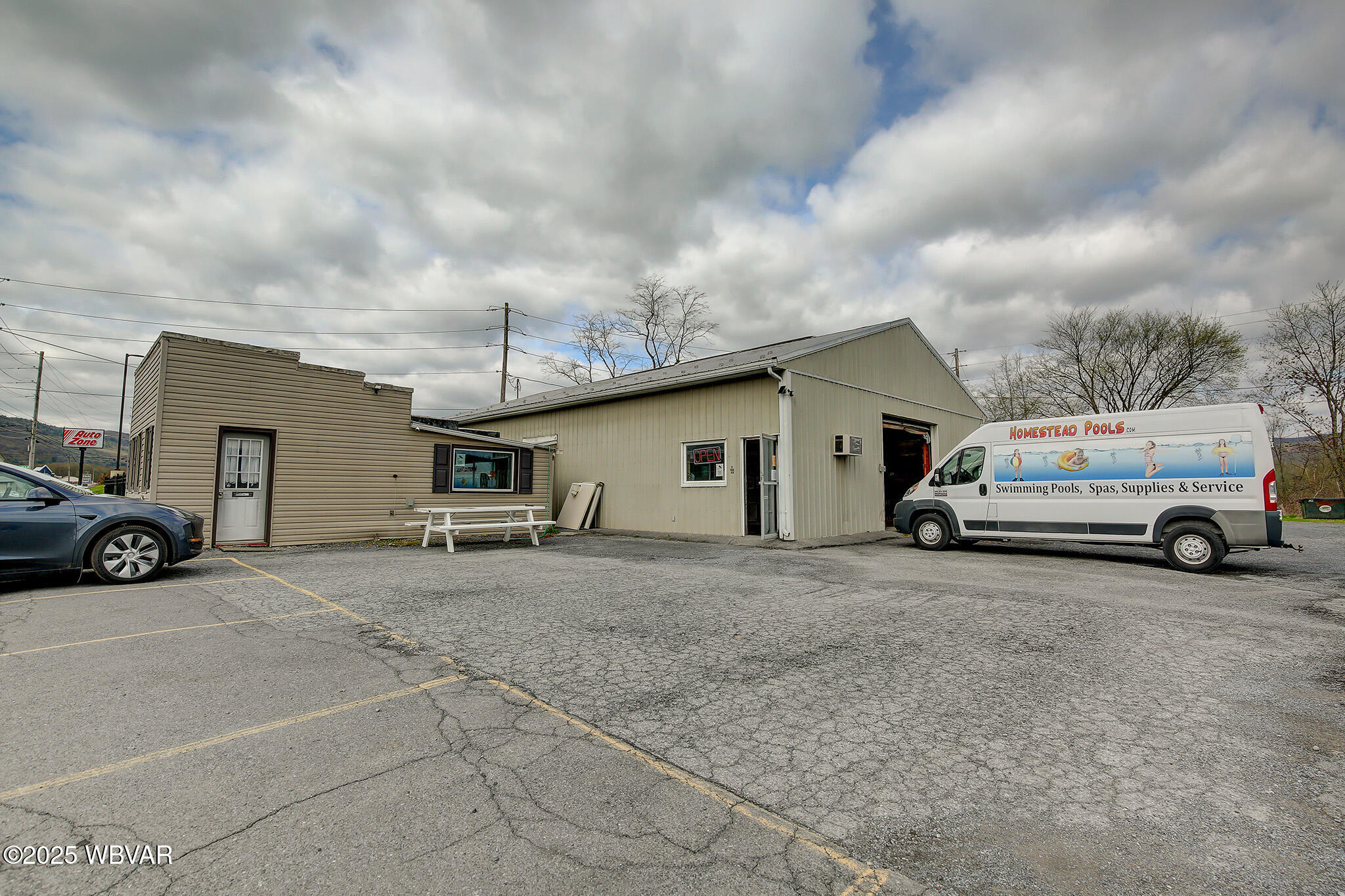 Mill Hall, Pennsylvania 17751, United States, ,2 BathroomsBathrooms,Commercial,Active,119025