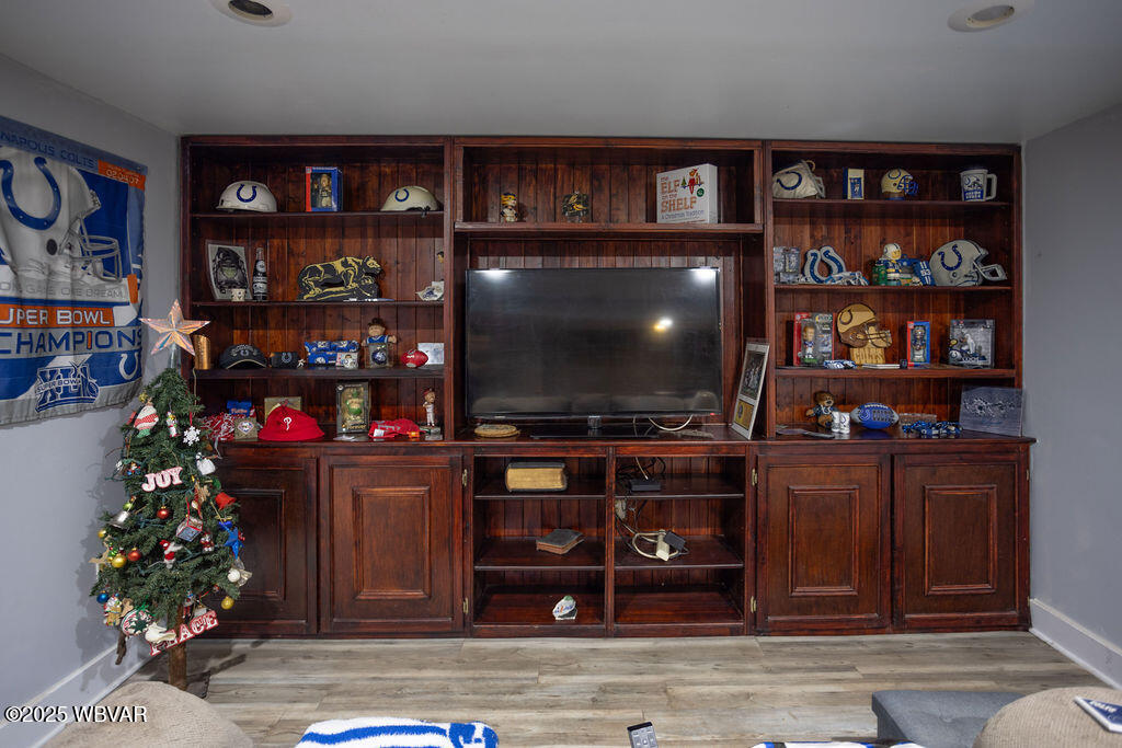 Hughesville, Pennsylvania 17737, United States, 3 Bedrooms Bedrooms, ,2 BathroomsBathrooms,Residential,Active,122221